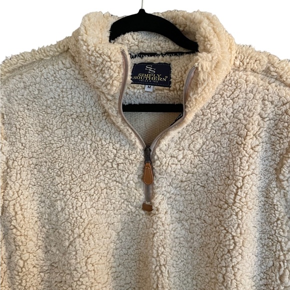Simply Southern Sherpa Pullover - Picture 2 of 3